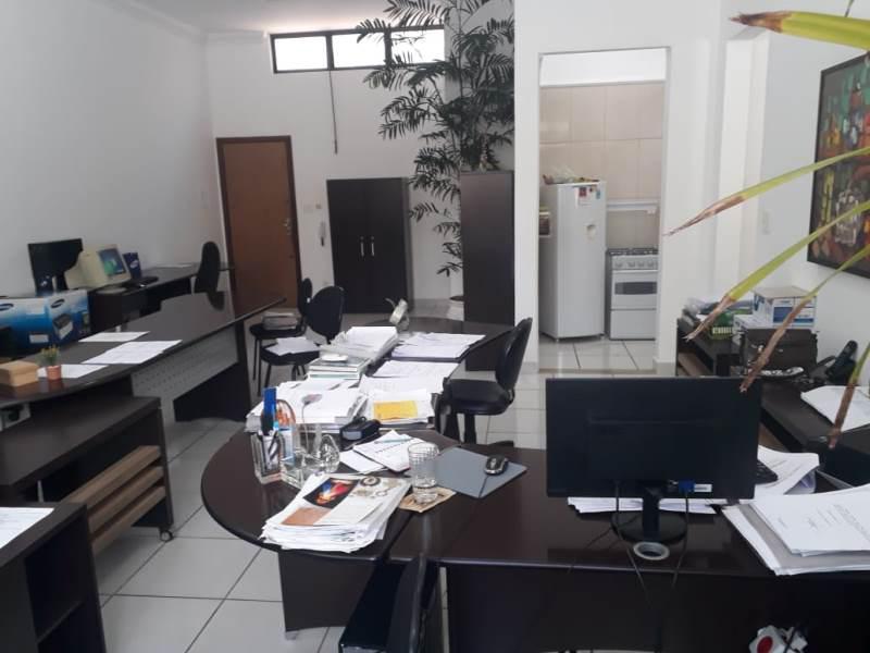 Sala, Prado, 0 Quarto, 0 Vaga