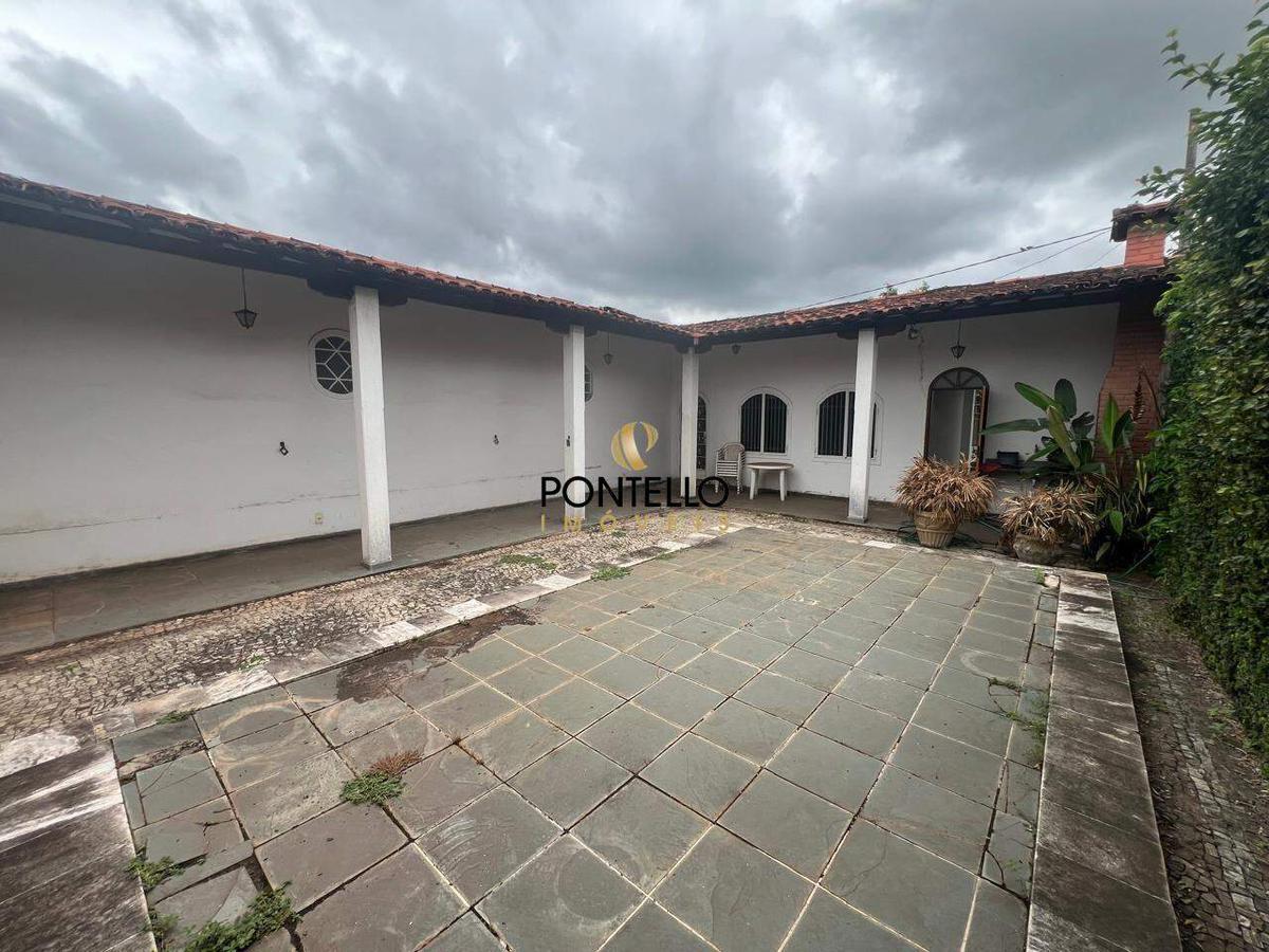 Casa, Jardim Arizona, 3 Quartos, 2 Vagas, 1 Suíte