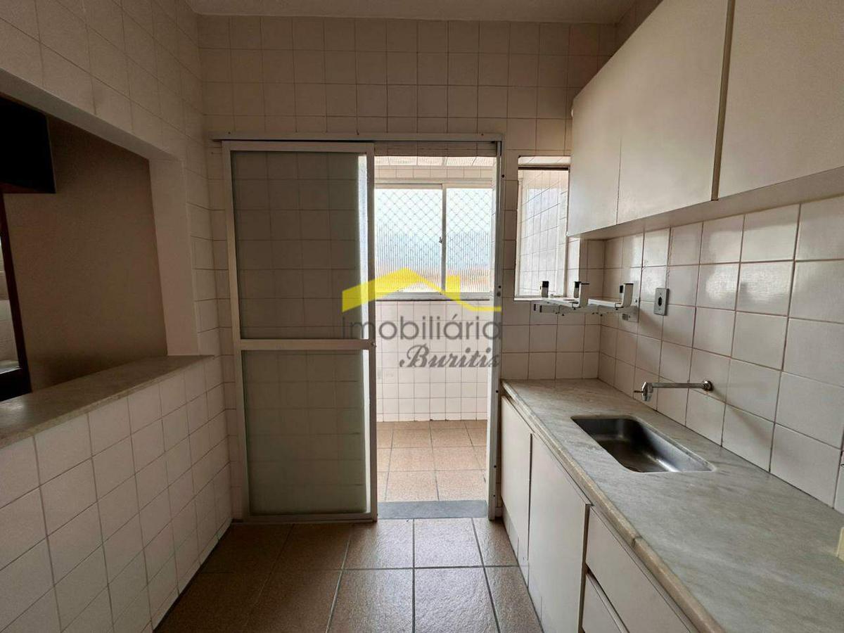 Apartamento, Estoril, 2 Quartos, 2 Vagas