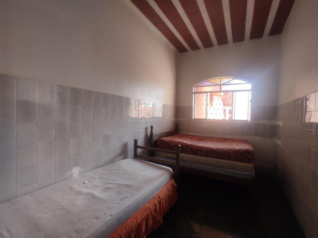 Fazenda, Casa Amarela, 9 Quartos, 10 Vagas, 5 Suítes