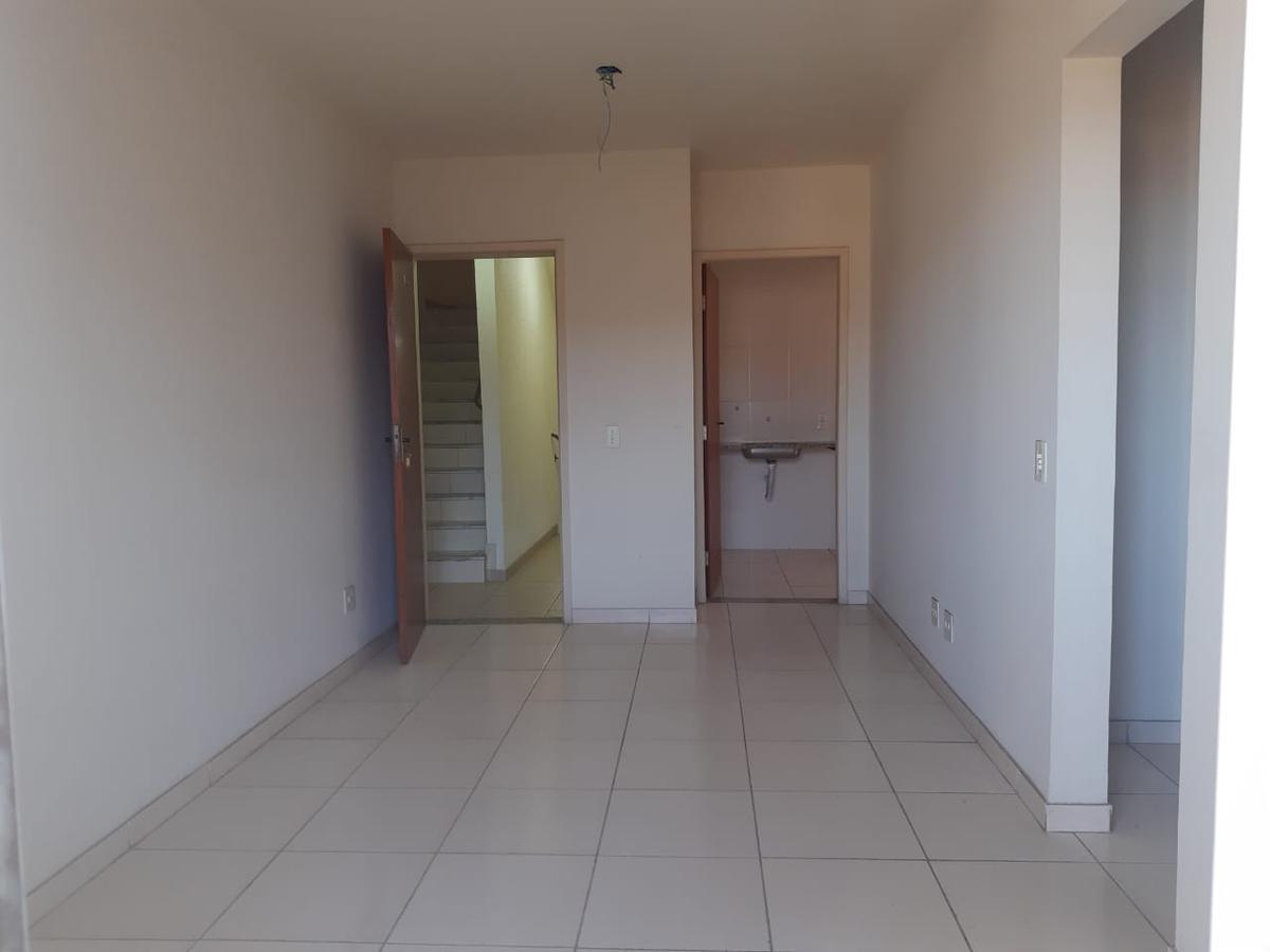 Apartamento, João Pinheiro, 2 Quartos, 0 Vaga, 1 Suíte