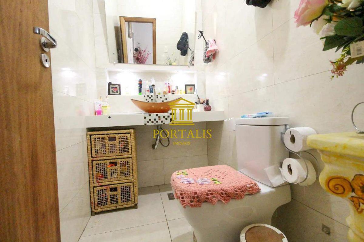 Casa, Sagrada Família, 6 Quartos, 2 Vagas, 5 Suítes