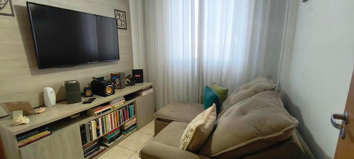 Apartamento, Sagrada Família, 3 Quartos, 2 Vagas, 1 Suíte