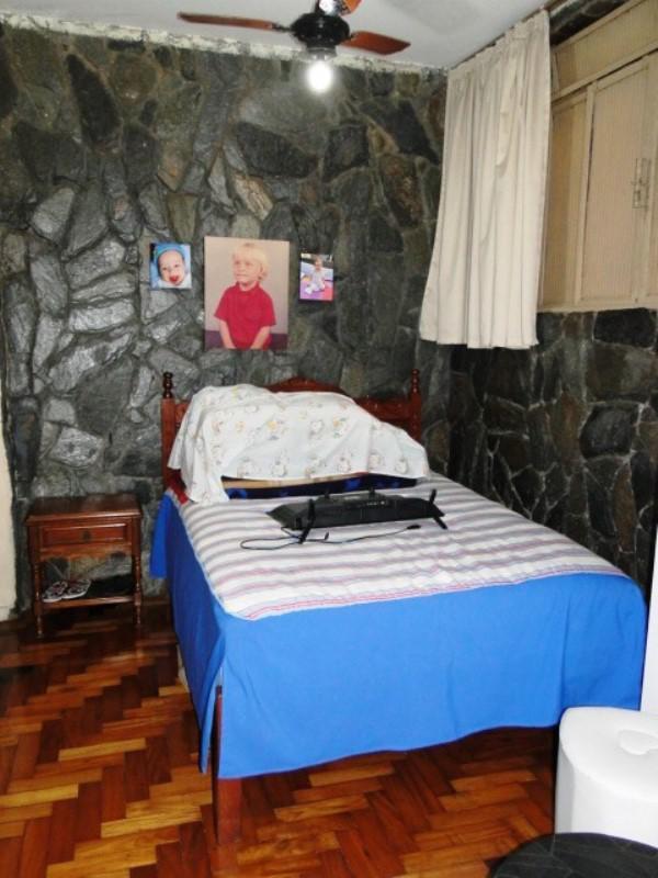 Casa, Sagrada Família, 4 Quartos, 2 Vagas, 2 Suítes