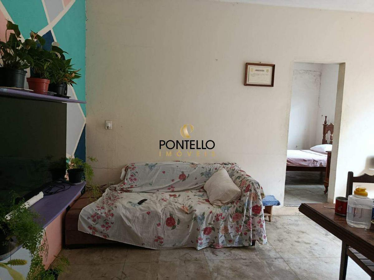 Casa, Jardim Arizona, 2 Quartos, 2 Vagas, 1 Suíte