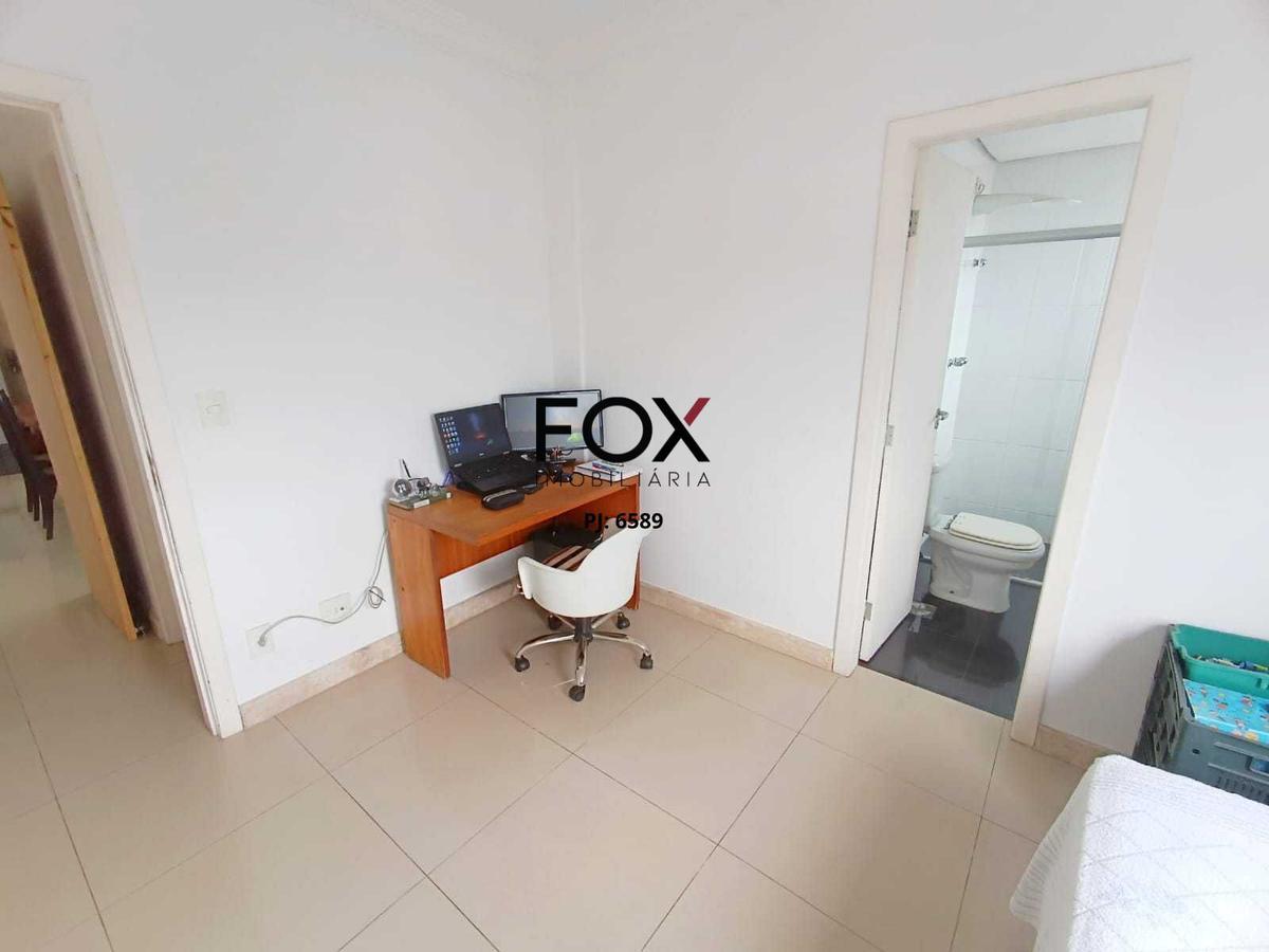 Apartamento, Jaraguá, 4 Quartos, 3 Vagas, 2 Suítes