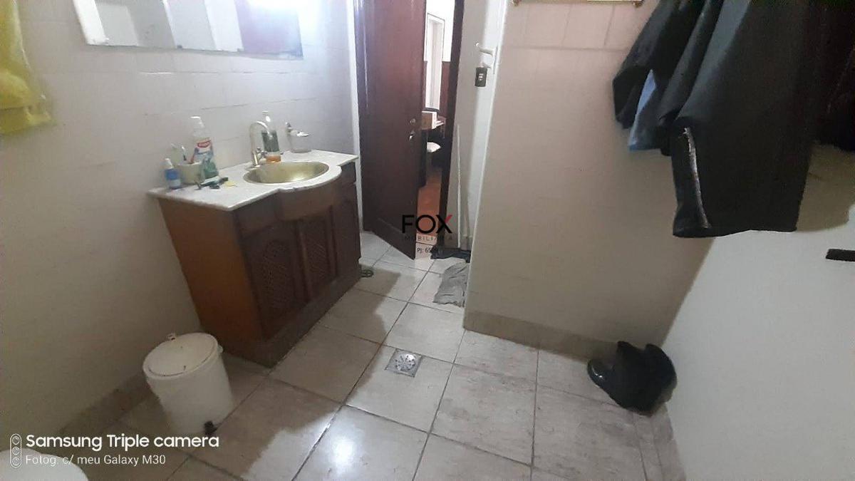Casa, Funcionários, 4 Quartos, 2 Vagas