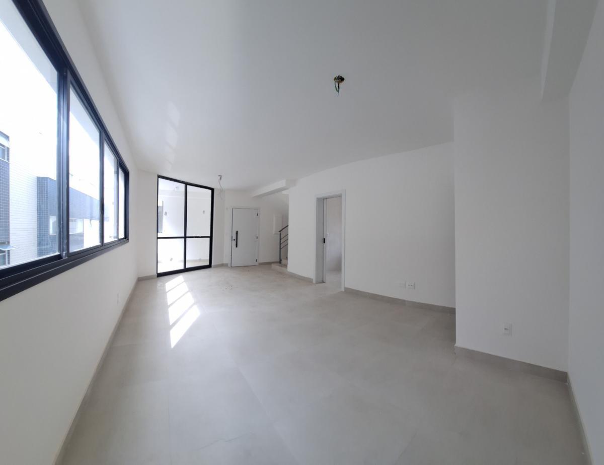 Cobertura, Sagrada Família, 3 Quartos, 3 Vagas, 1 Suíte