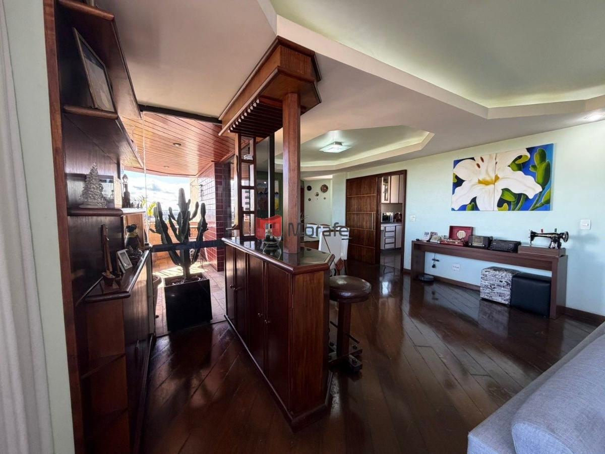 Apartamento, Ouro Preto, 4 Quartos, 2 Vagas, 1 Suíte