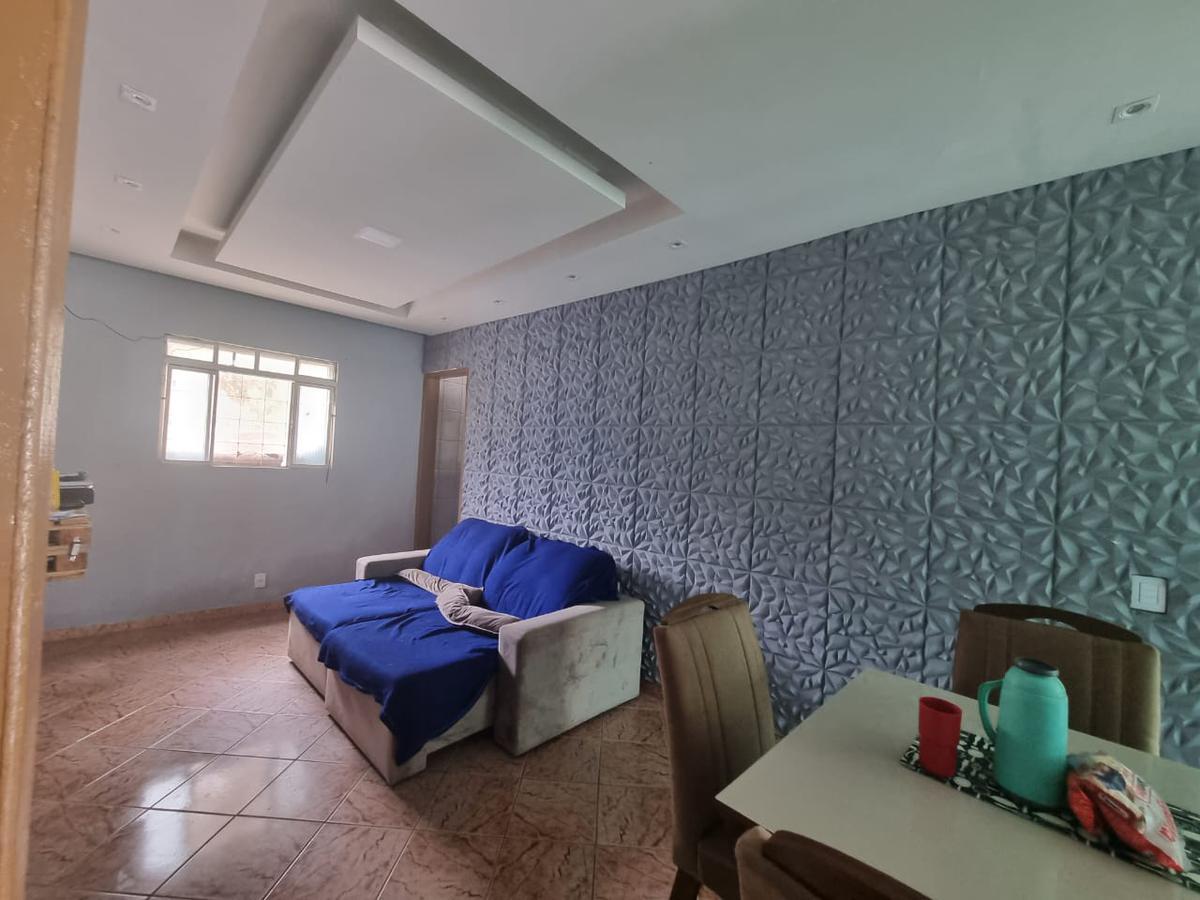 Casa, Palmeiras, 3 Quartos, 5 Vagas, 1 Suíte