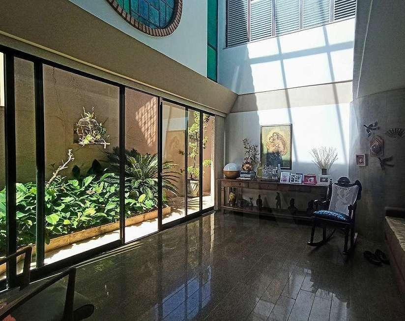 Casa, Santa Lúcia, 4 Quartos, 6 Vagas, 2 Suítes