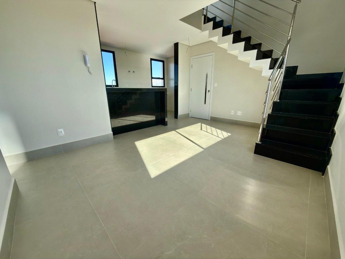 Cobertura, Planalto, 4 Quartos, 2 Vagas, 2 Suítes