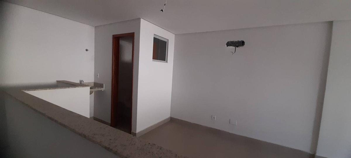 Andar, Centro, 0 Quarto, 0 Vaga
