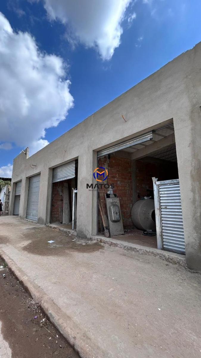 Galpão, São Benedito, 0 Quarto, 0 Vaga