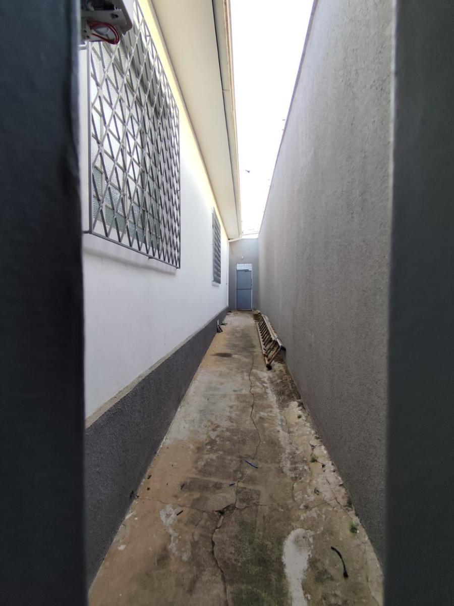 Casa Comercial, Carlos Prates, 3 Quartos, 4 Vagas