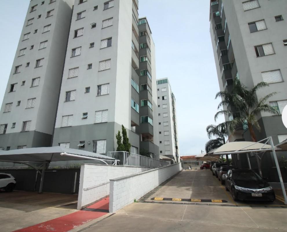 Apartamento, Teixeira Dias (barreiro), 2 Quartos, 1 Vaga