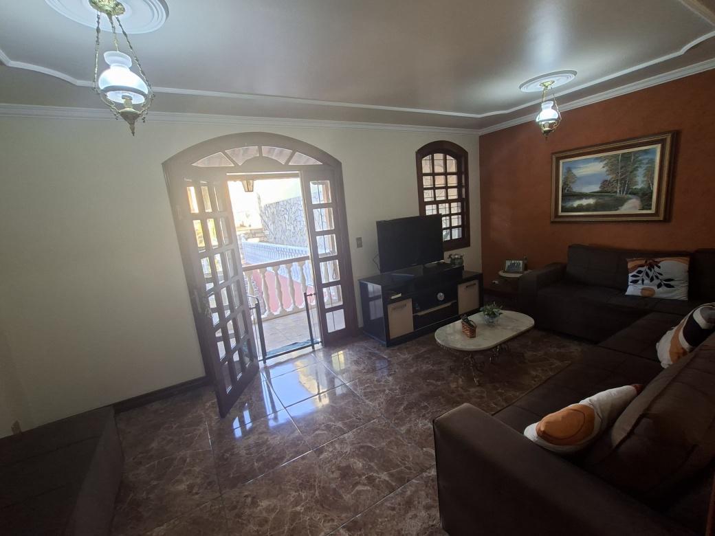 Casa, Vera Cruz, 3 Quartos, 3 Vagas, 1 Suíte