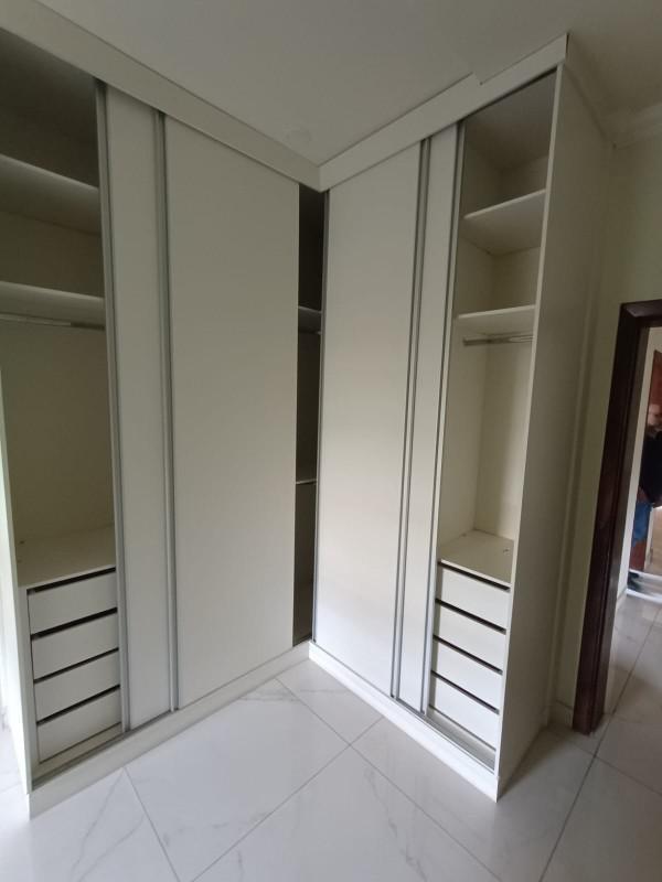 Casa, Paquetá, 3 Quartos, 5 Vagas, 2 Suítes