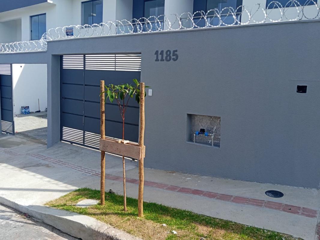 Casa, Três Barras, 3 Quartos, 0 Vaga, 1 Suíte