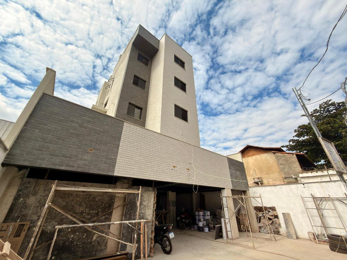 Apartamento, Liberdade, 2 Quartos, 1 Vaga, 1 Suíte