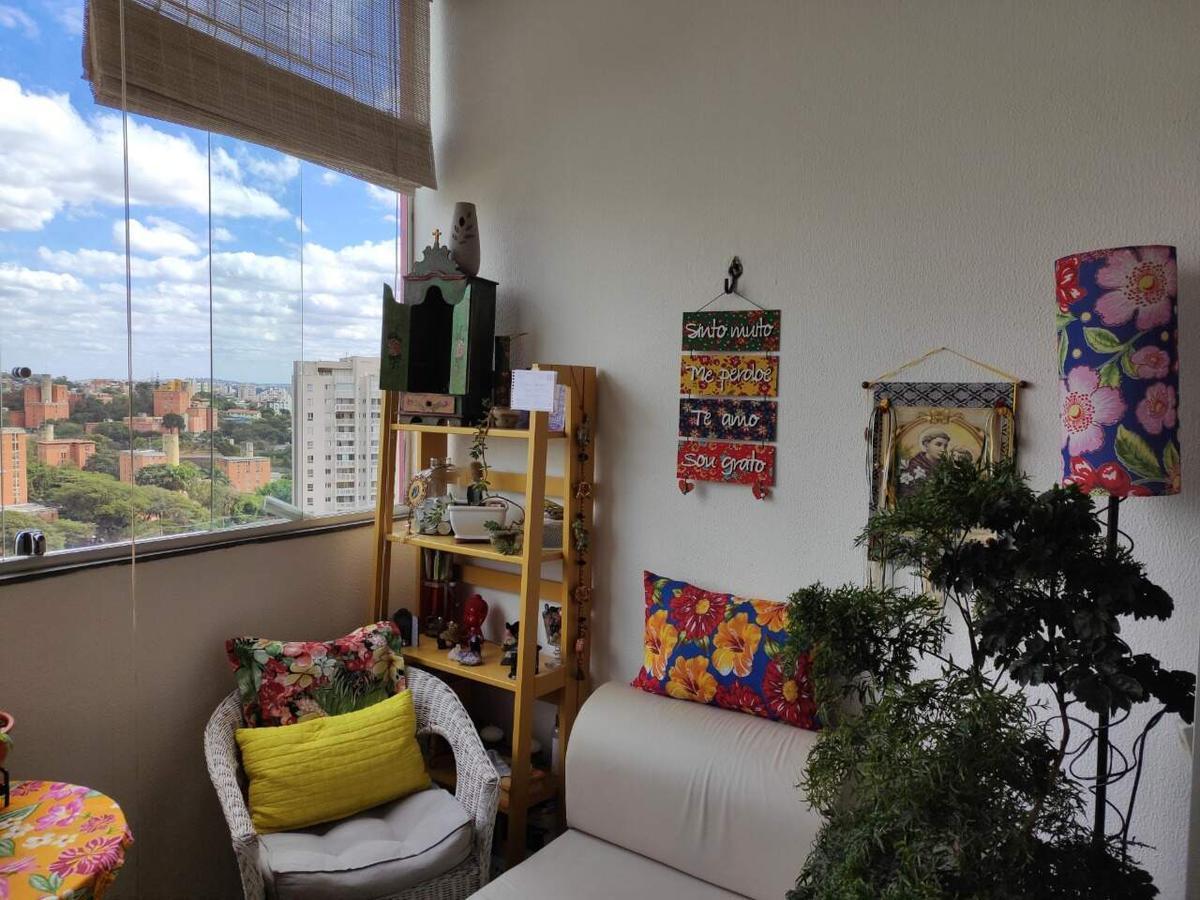 Apartamento, Estoril, 2 Quartos, 1 Vaga, 1 Suíte