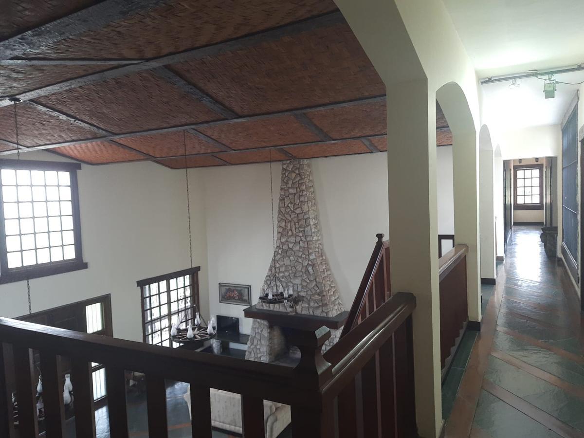 Casa, Braúnas, 6 Quartos, 20 Vagas, 4 Suítes