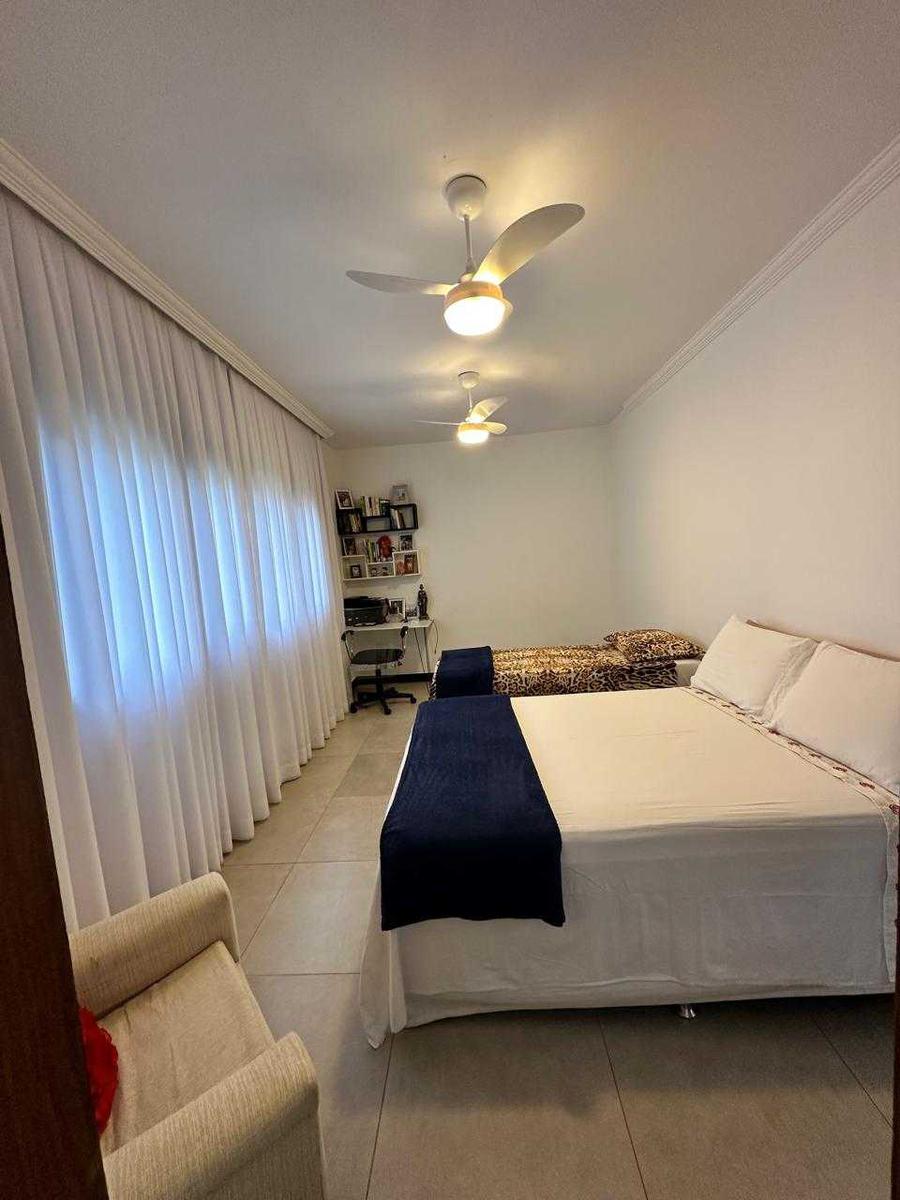 Fazenda, Condomínio Nossa Fazenda, 5 Quartos, 10 Vagas, 4 Suítes
