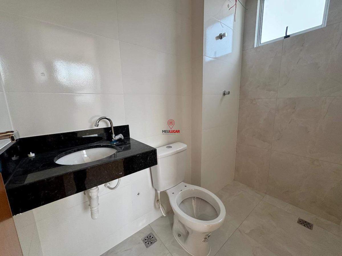 Apartamento, Miramar (barreiro), 3 Quartos, 1 Vaga, 1 Suíte