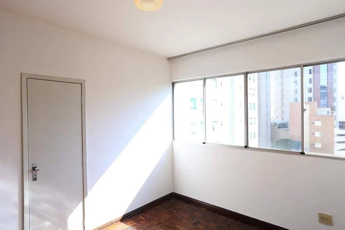 Apartamento, Savassi, 2 Quartos, 1 Vaga, 1 Suíte