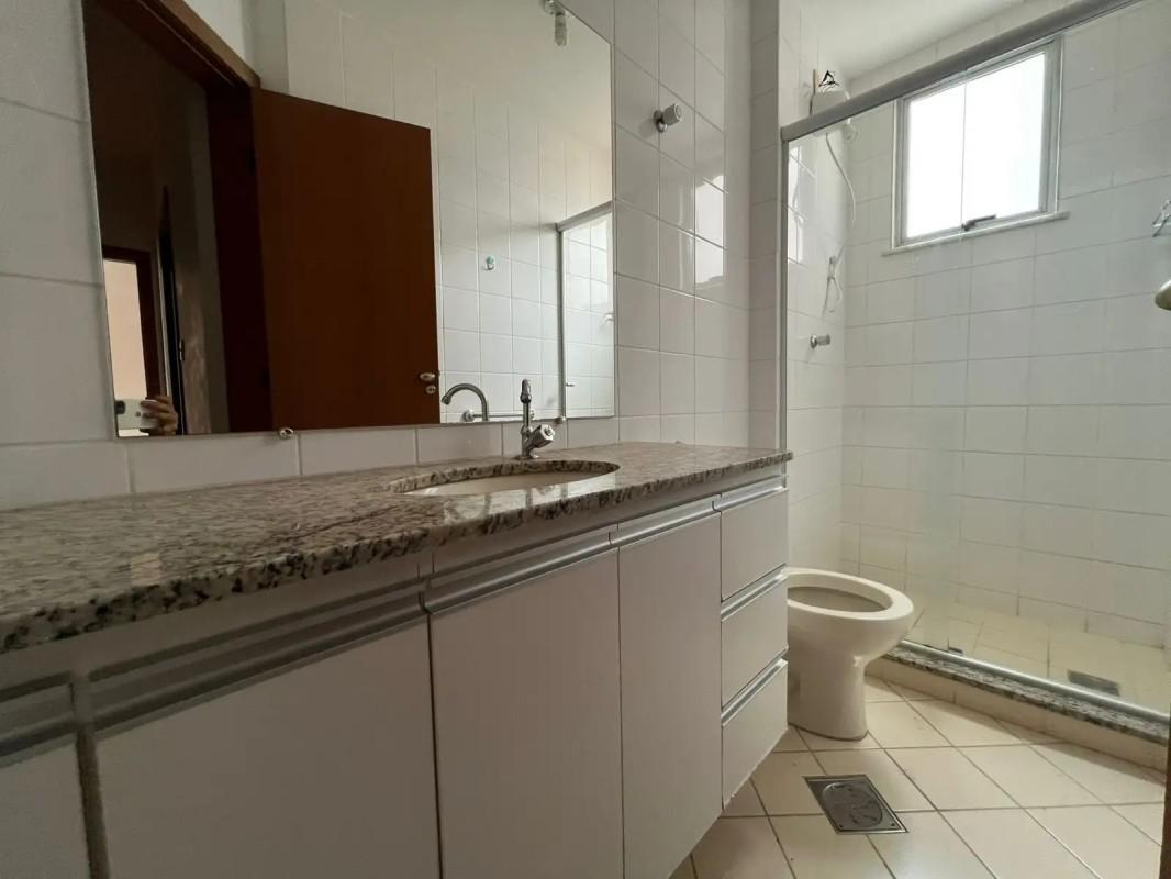 Apartamento, Estoril, 3 Quartos, 1 Vaga, 1 Suíte