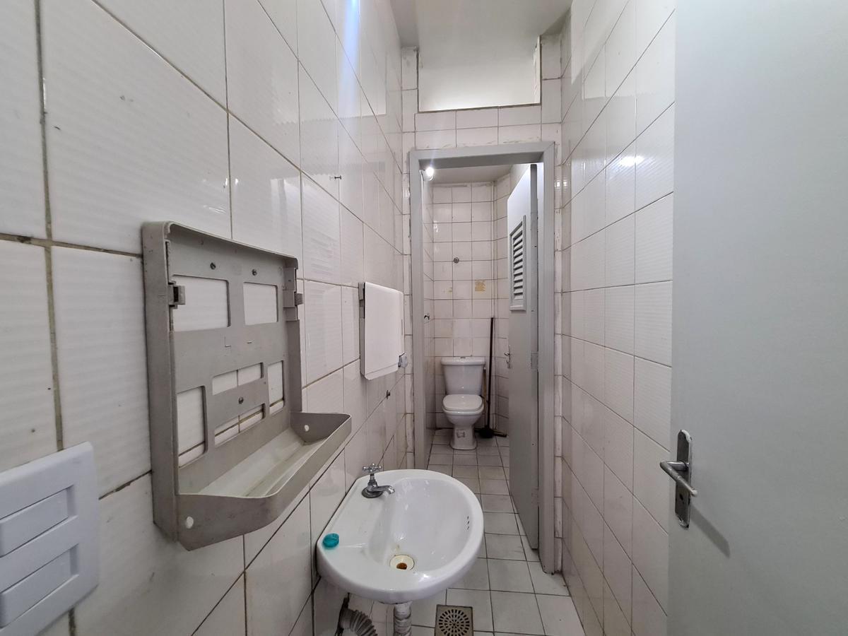 Sala, Lourdes, 1 Quarto, 0 Vaga