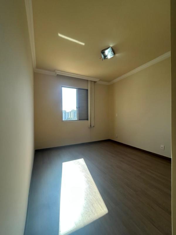 Apartamento, Castelo, 4 Quartos, 2 Vagas, 1 Suíte