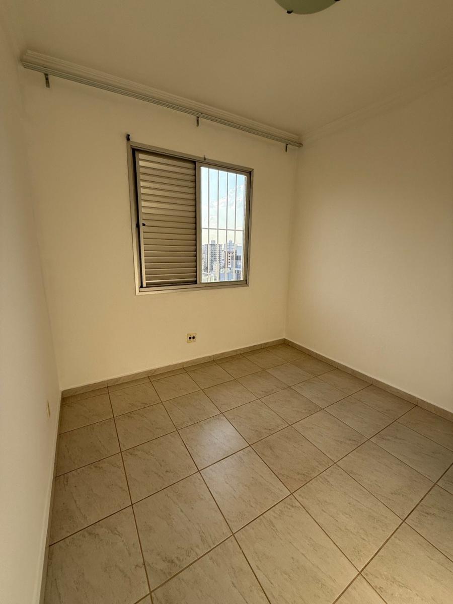 Apartamento, Estoril, 2 Quartos, 1 Vaga, 1 Suíte