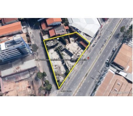 Lote, Aeroporto