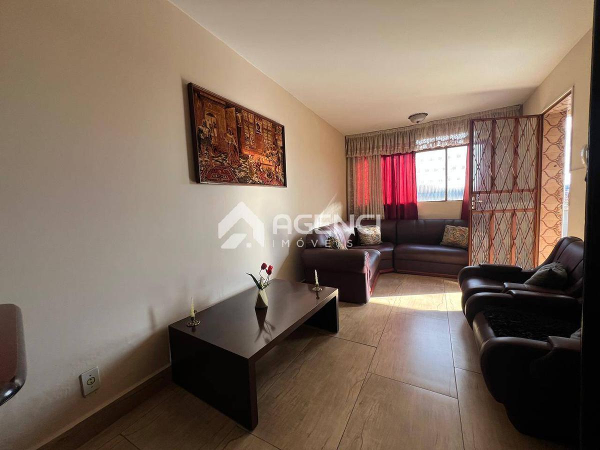 Casa, Camargos, 3 Quartos, 0 Vaga, 0 Suíte