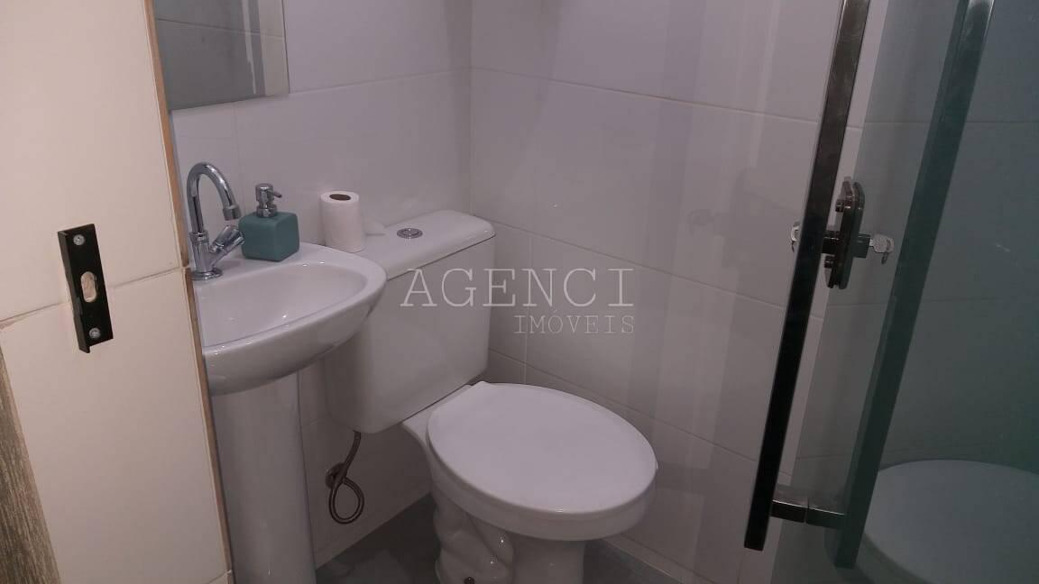 Casa, Camargos, 4 Quartos, 0 Vaga, 2 Suítes