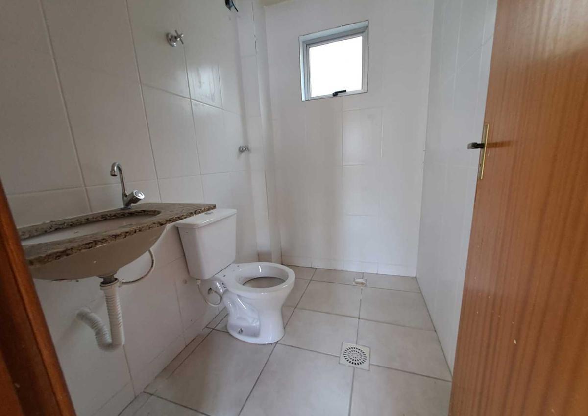 Casa, Cabral, 2 Quartos, 1 Vaga