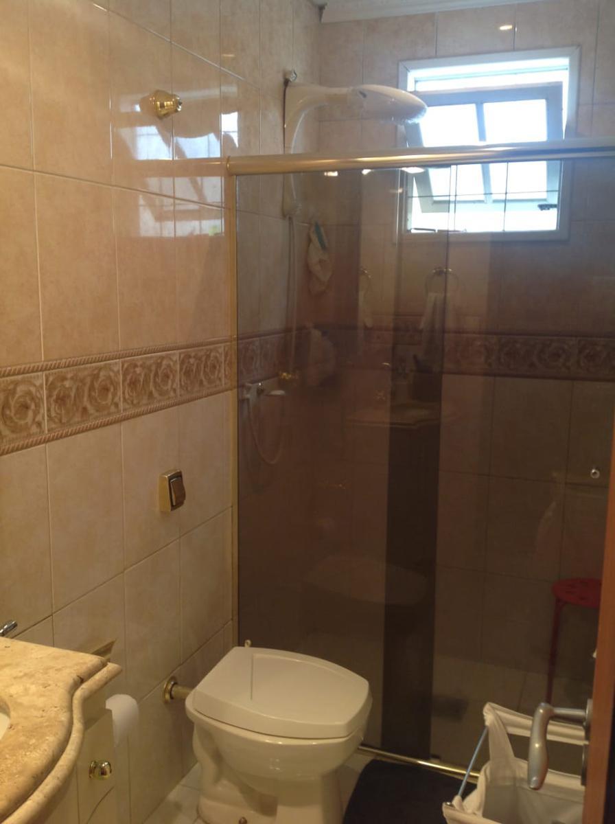 Casa, Castelo, 4 Quartos, 5 Vagas, 1 Suíte