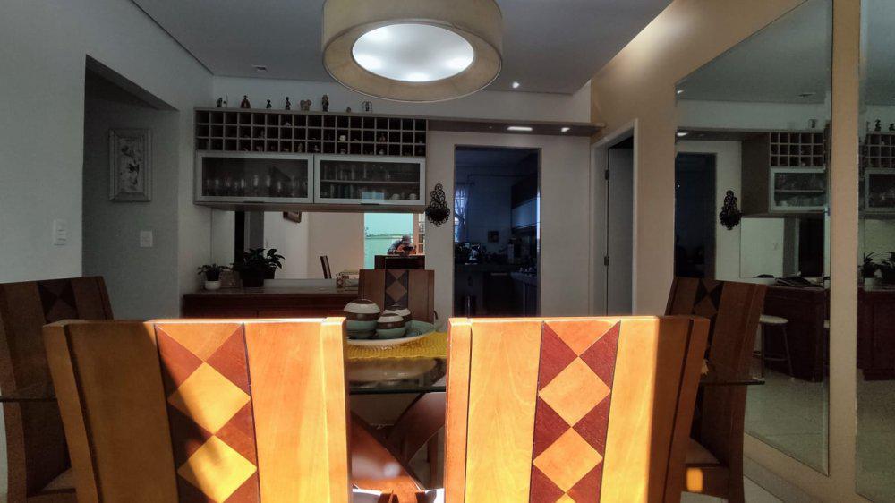 Casa, Santa Helena, 3 Quartos, 4 Vagas, 1 Suíte