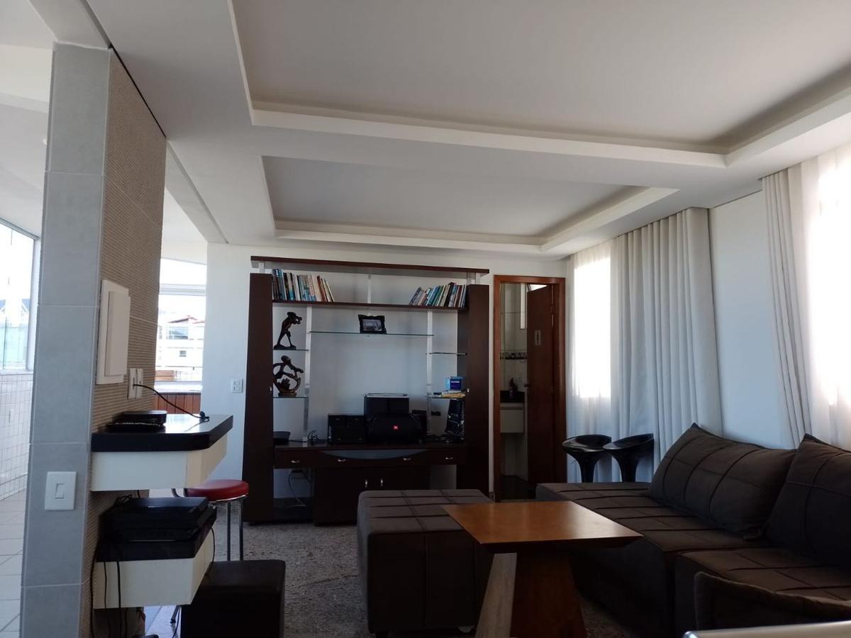 Cobertura, Sagrada Família, 3 Quartos, 4 Vagas, 2 Suítes