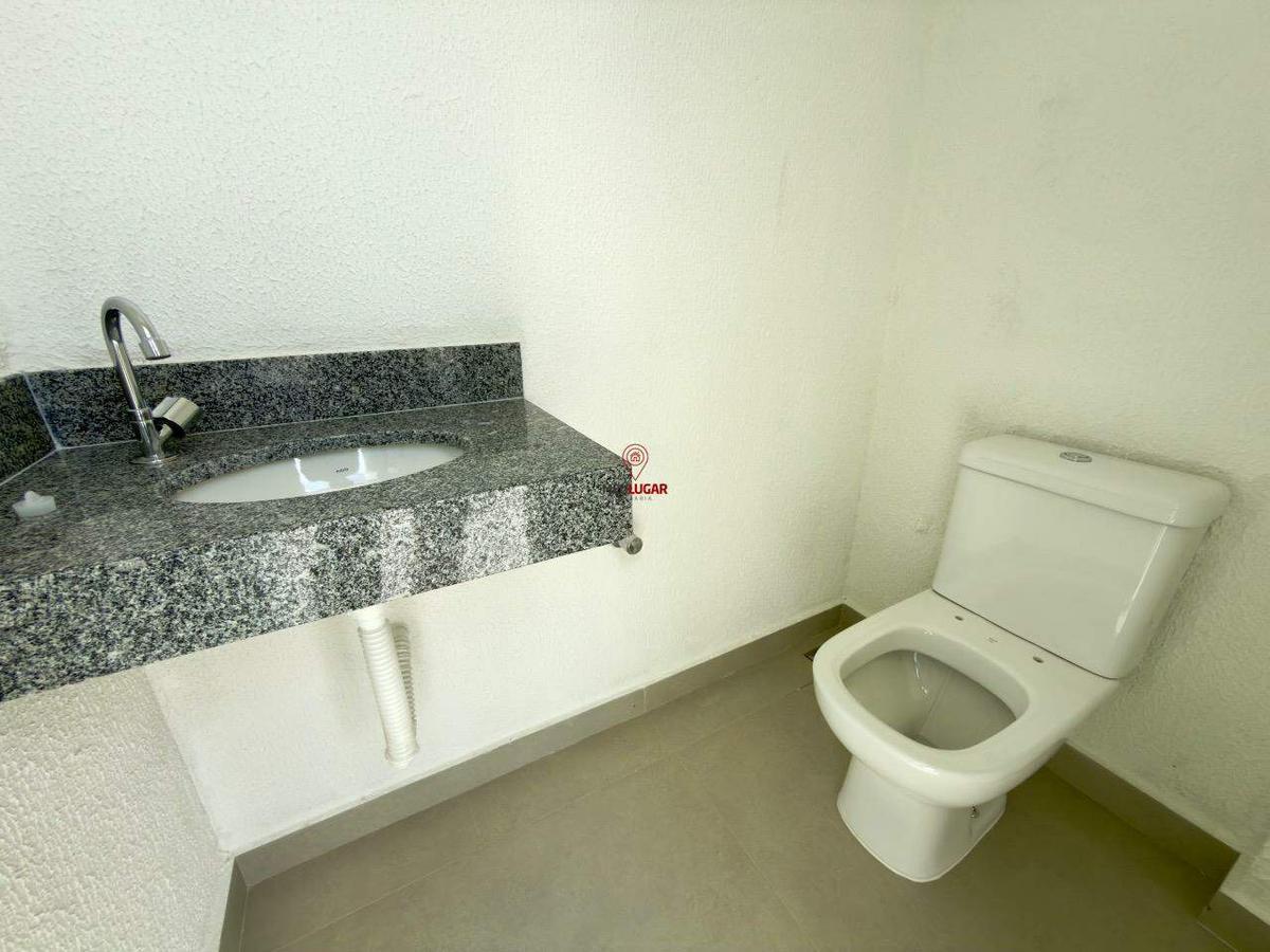 Cobertura, Jardim Industrial, 2 Quartos, 2 Vagas, 1 Suíte