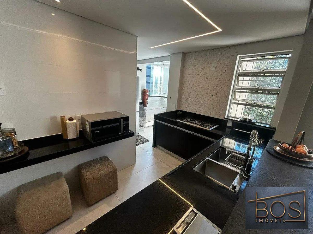 Apartamento, Vila Paris, 4 Quartos, 2 Vagas, 1 Suíte