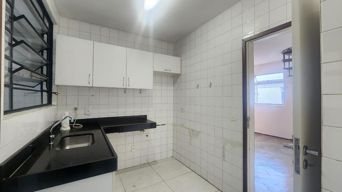 Cobertura, Estoril, 3 Quartos, 1 Vaga, 1 Suíte