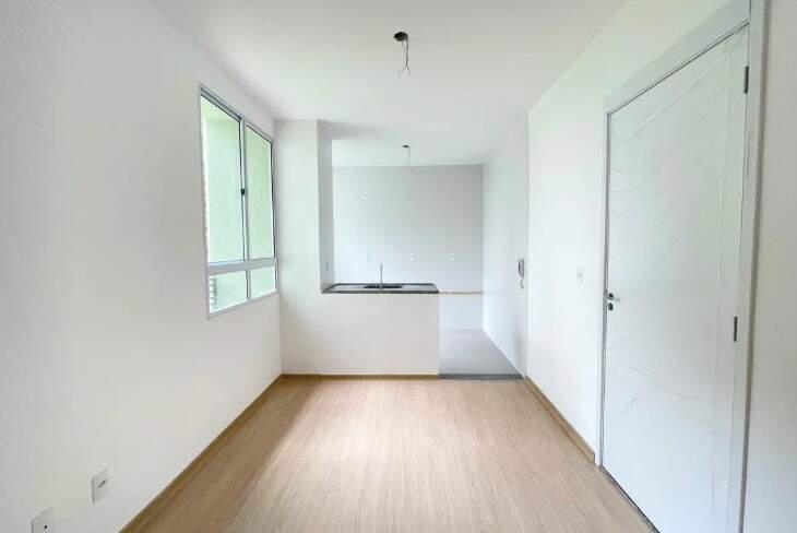 Apartamento, Carlos Prates, 2 Quartos, 1 Vaga