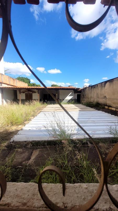 Lote, Santa Terezinha, 0 Quarto, 0 Vaga