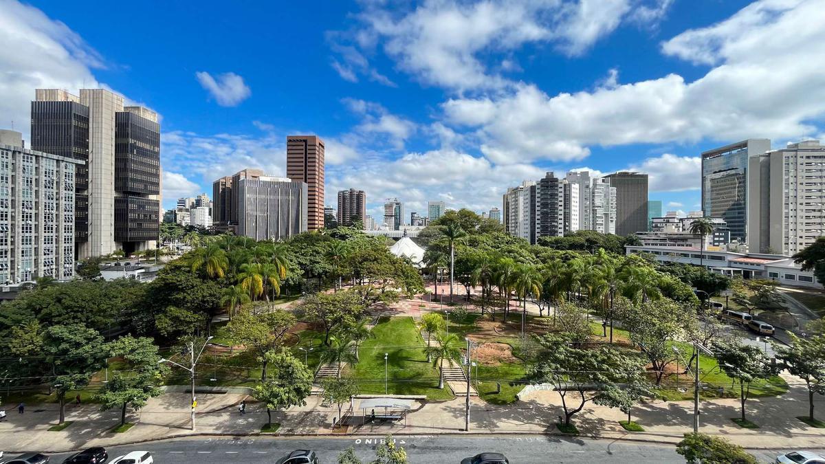 Apartamento, Lourdes, 4 Quartos, 3 Vagas, 2 Suítes