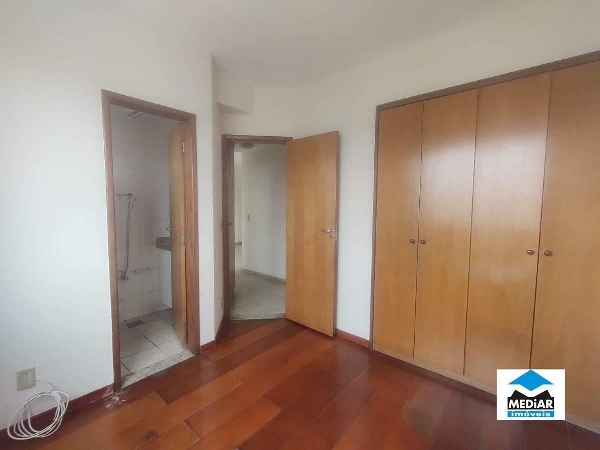 Apartamento, Floresta, 3 Quartos, 2 Vagas, 1 Suíte