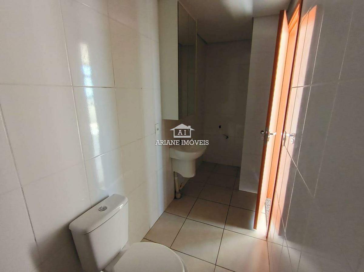 Apartamento, Centro, 0 Quarto, 0 Vaga