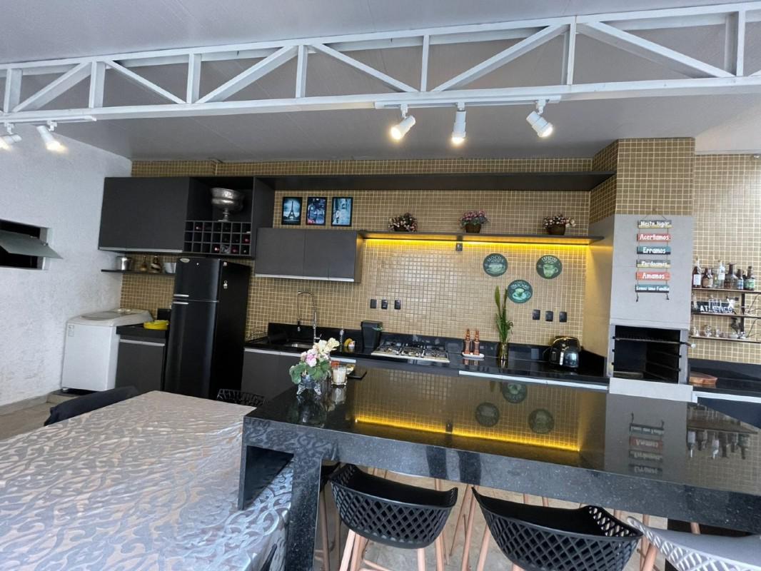 Casa, Graça, 3 Quartos, 2 Vagas, 1 Suíte