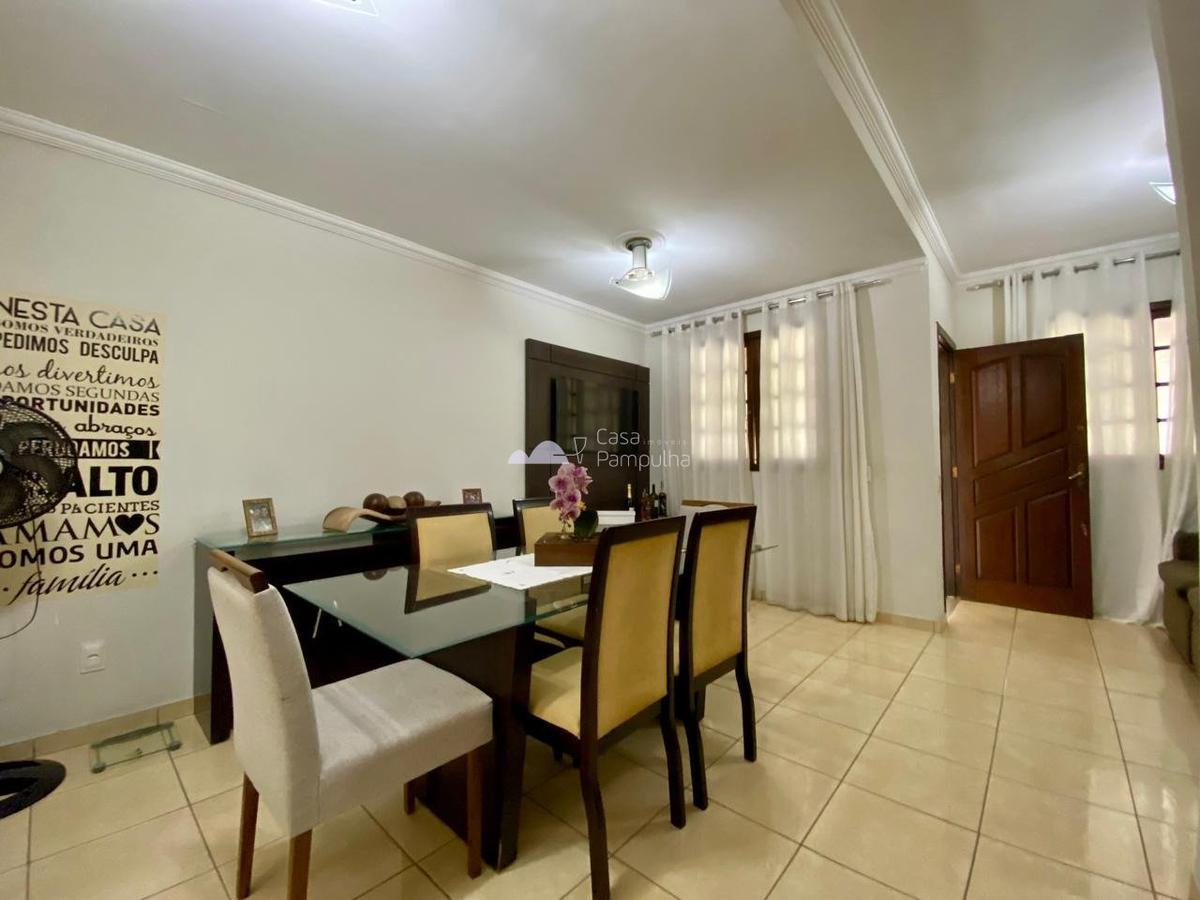 Casa, Santa Branca, 2 Quartos, 2 Vagas, 2 Suítes